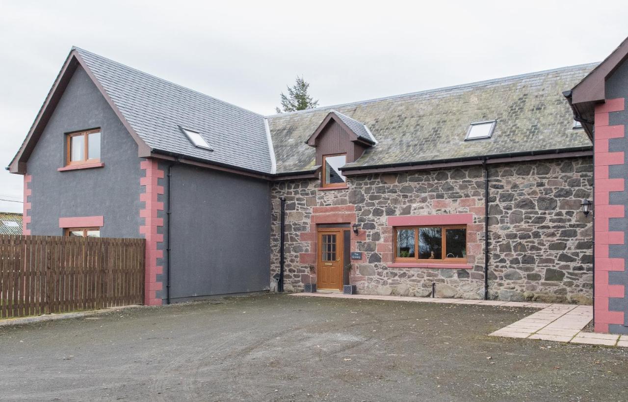 The Granary With Hot Tub Villa Forgandenny Екстериор снимка